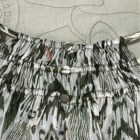 NWT MISA Crewneck Ikat Printed Mini Dress Size XS Moss Olive - Picture 15 of 15